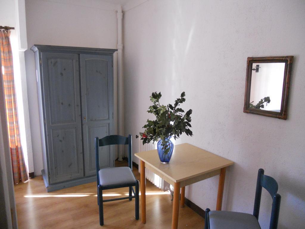 Hotel - Gites "U Pozzu" Evisa Bilik gambar